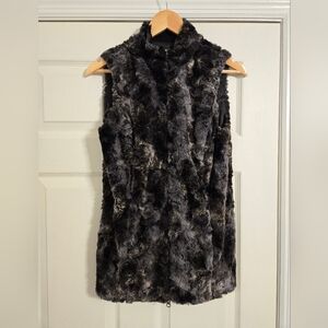 J'Envie Chic Faux Fur Vest in Black and Gray Size 4